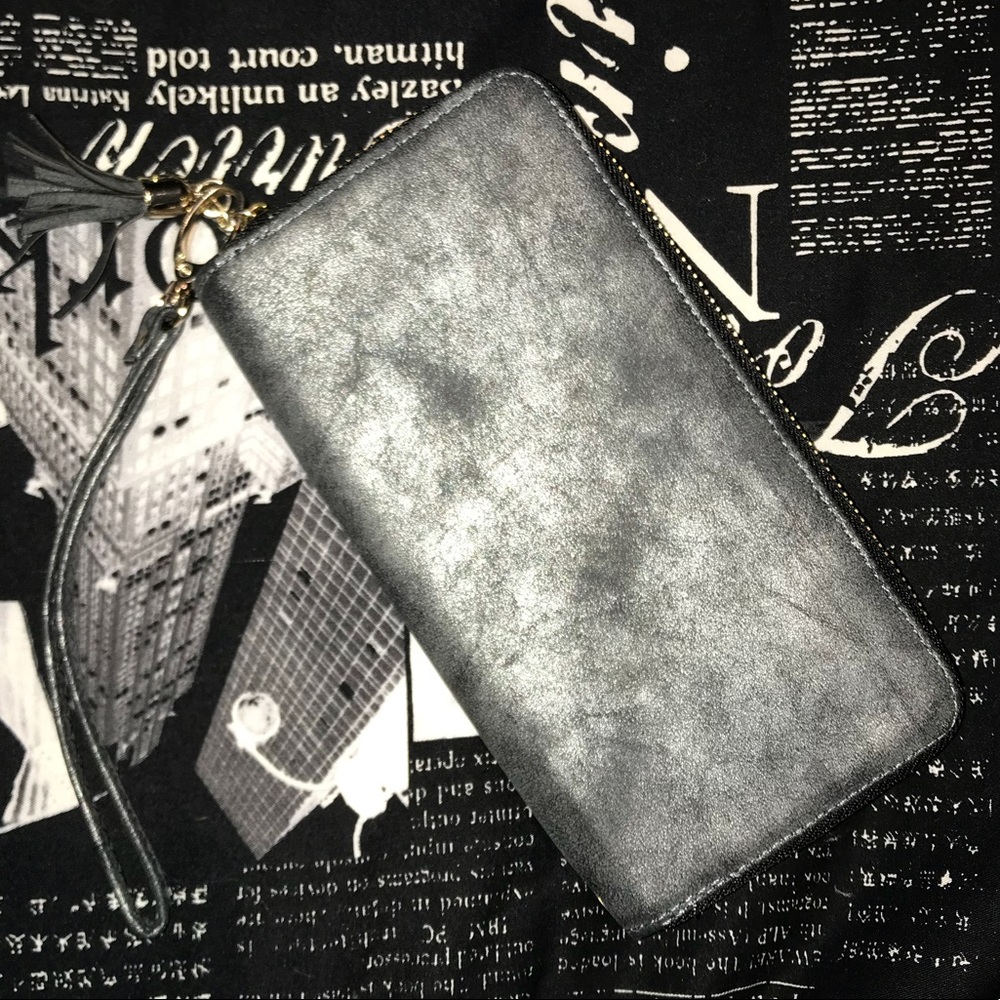 Wristlet Wallet